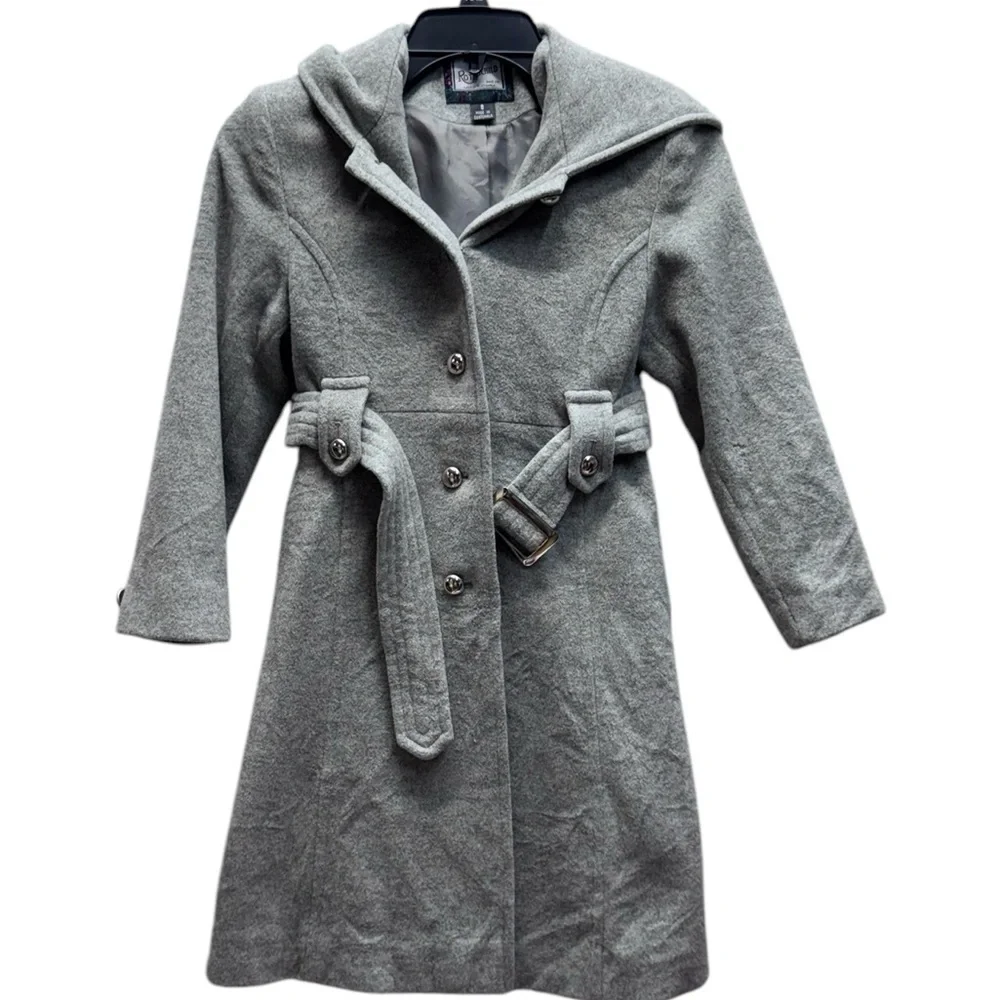 Rothschild Gray Hooded Cape with Belt